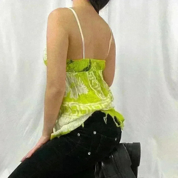 Tropical beach coverup  top/dress made of Batik Fabric - Picture 4 of 4